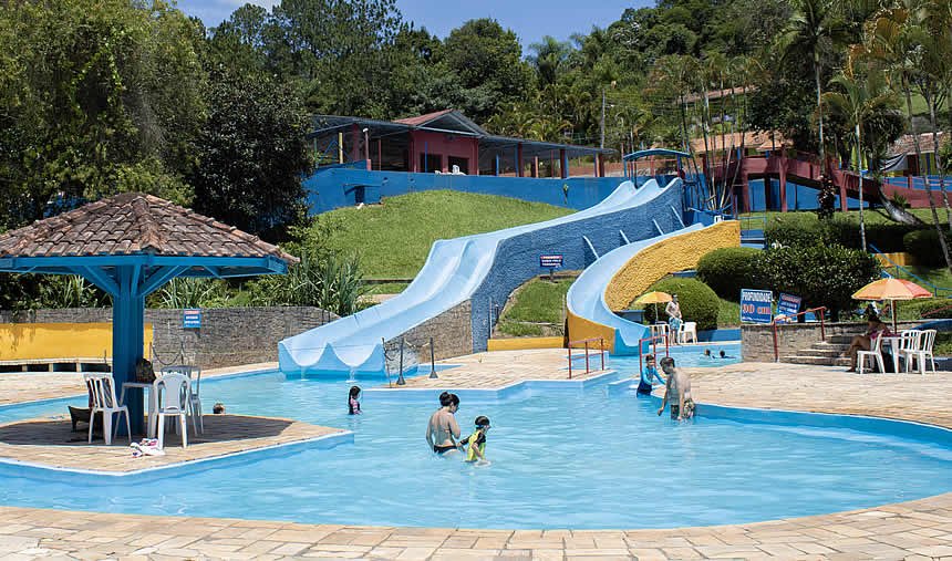 Sócios têm desconto em day use nas férias