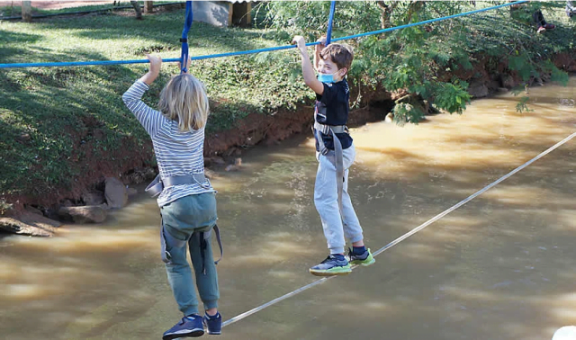 Figure → atracao-falsabaiana-02.jpg